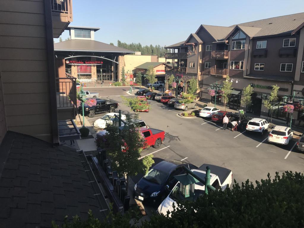 2051 Main St - Photo 1