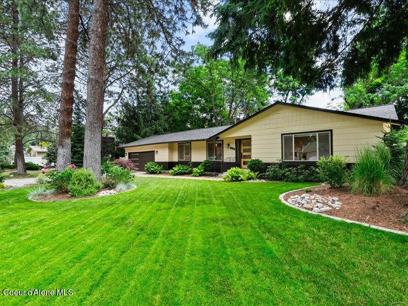 2910 Fernan Court - Photo 1