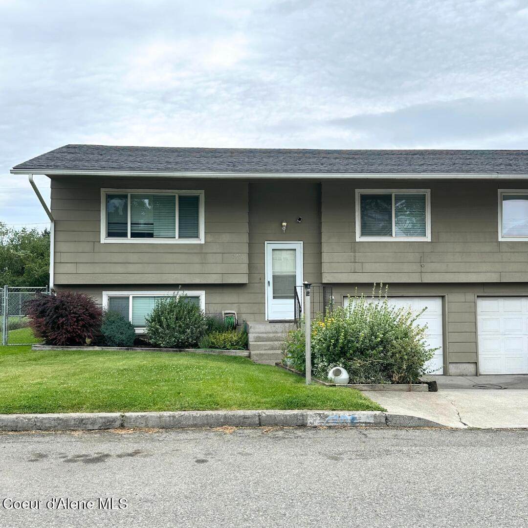 2706/2708 Whipple Ct - Photo 1