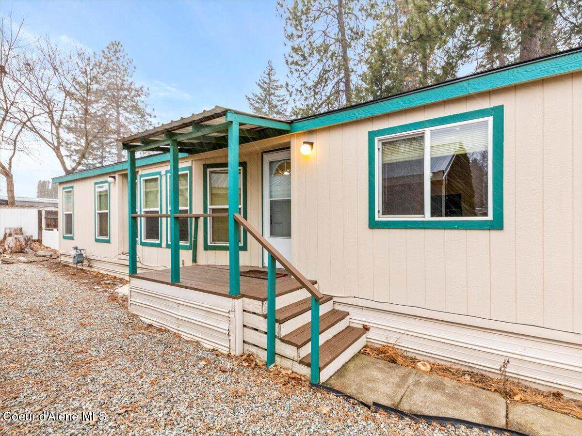 8587 Hayden Pines Way - Photo 1