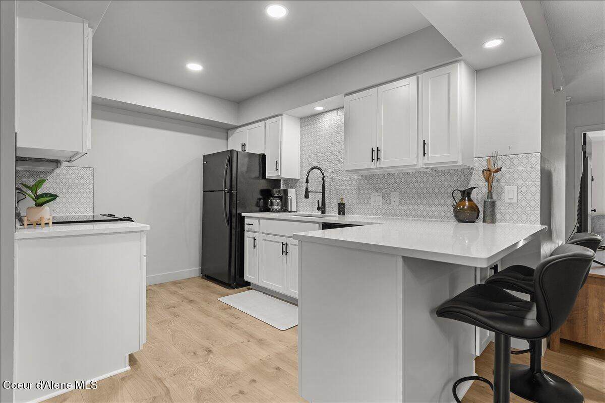 5276 Racquet Rd - Photo 1