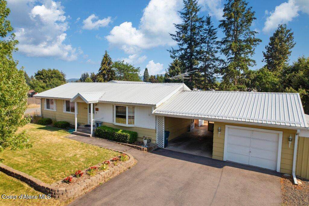1756 12th Ave - Photo 1
