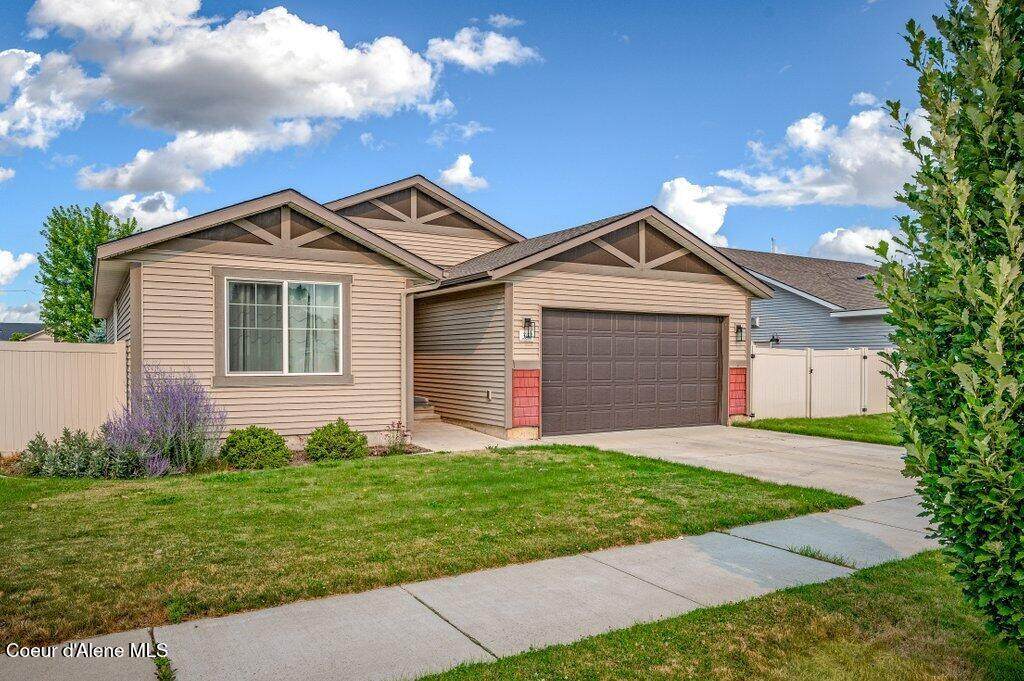 3363 Woodford St - Photo 1