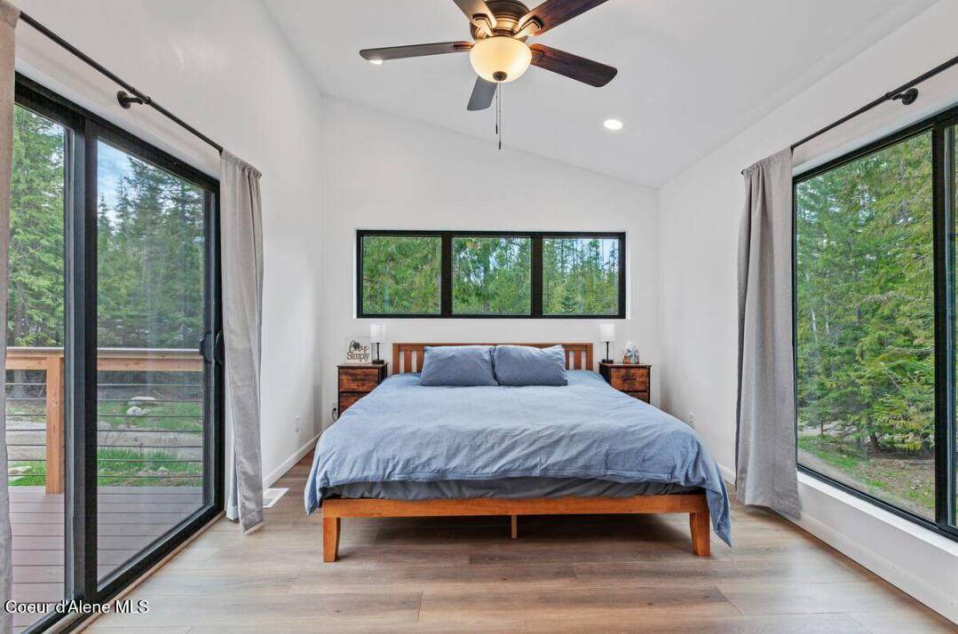 260 Fry Creek Rd - Photo 1