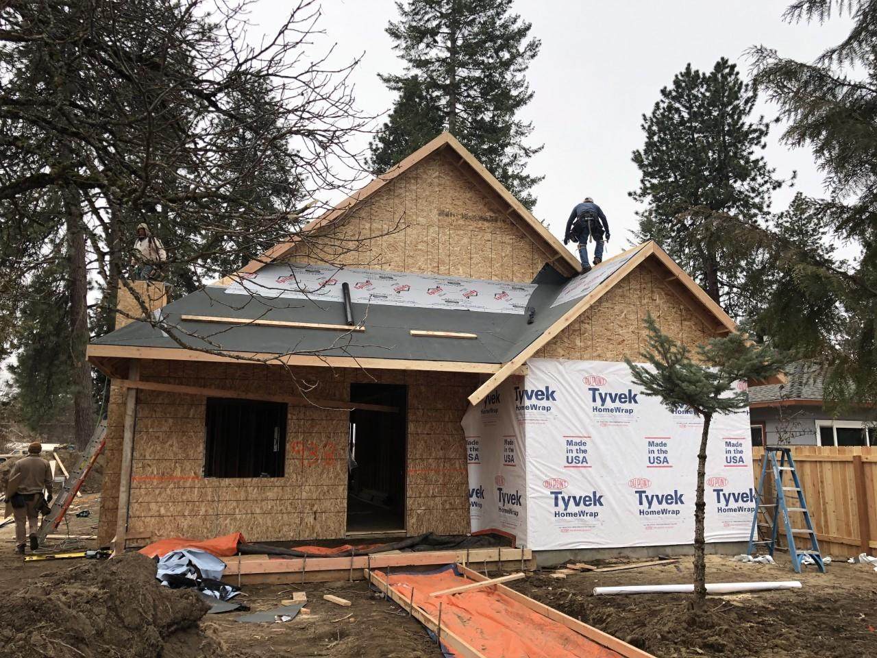 938 Elm Ave - Photo 1