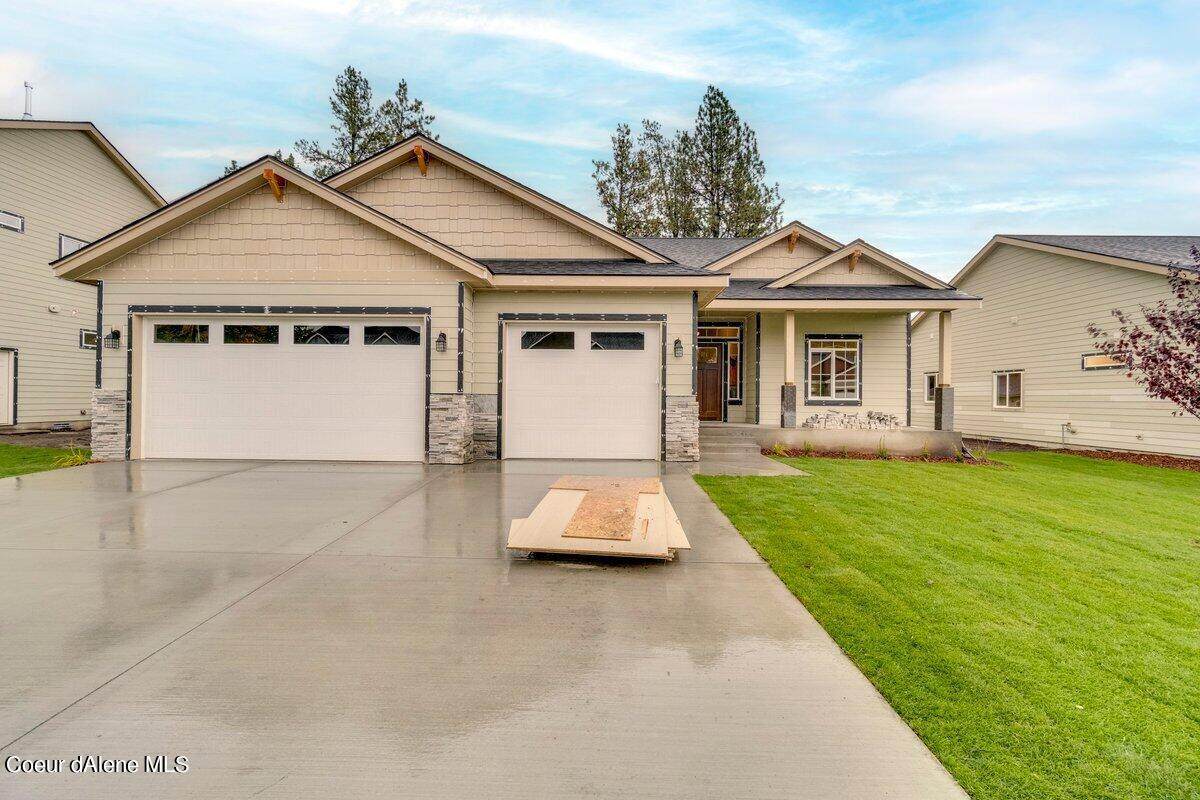 10744 Crimson Dr - Photo 1