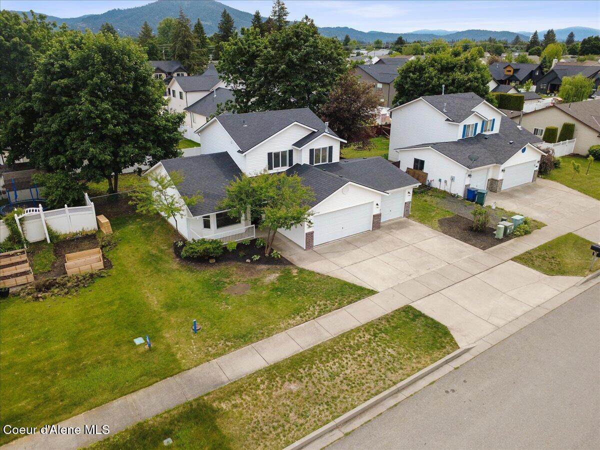 9166 Entiate Dr - Photo 1