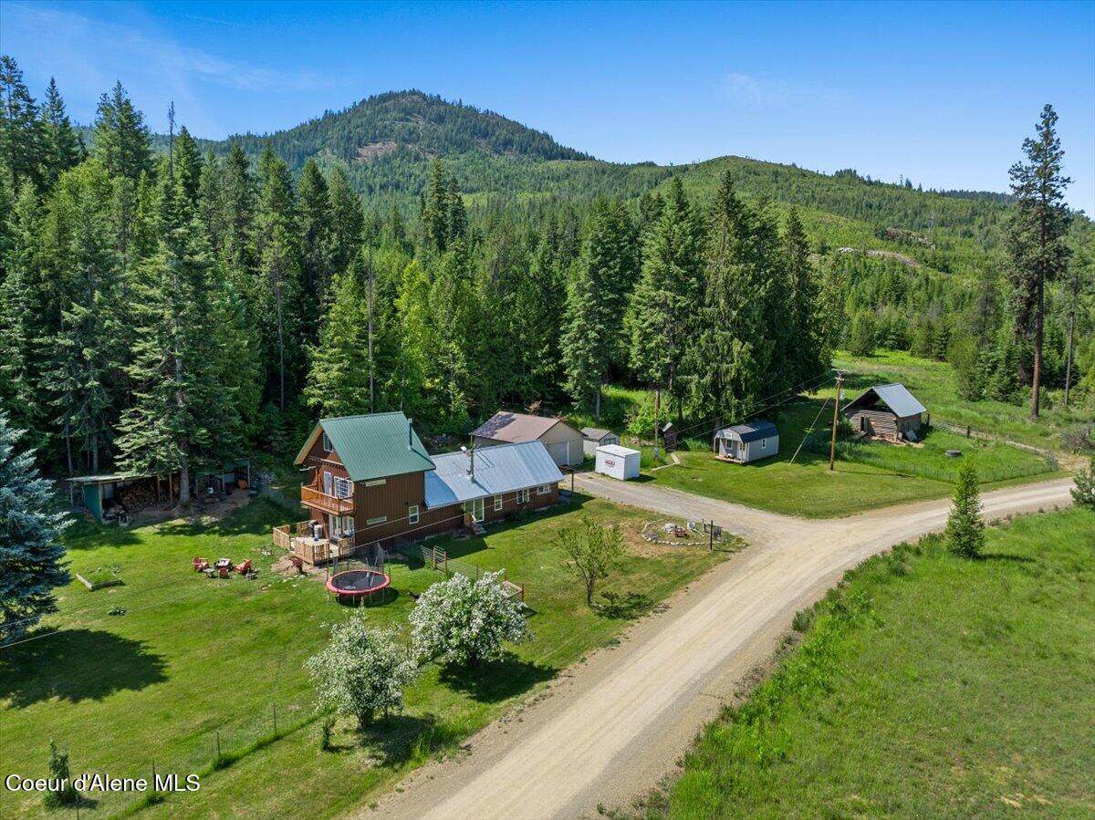 929 Irish Rd - Photo 1