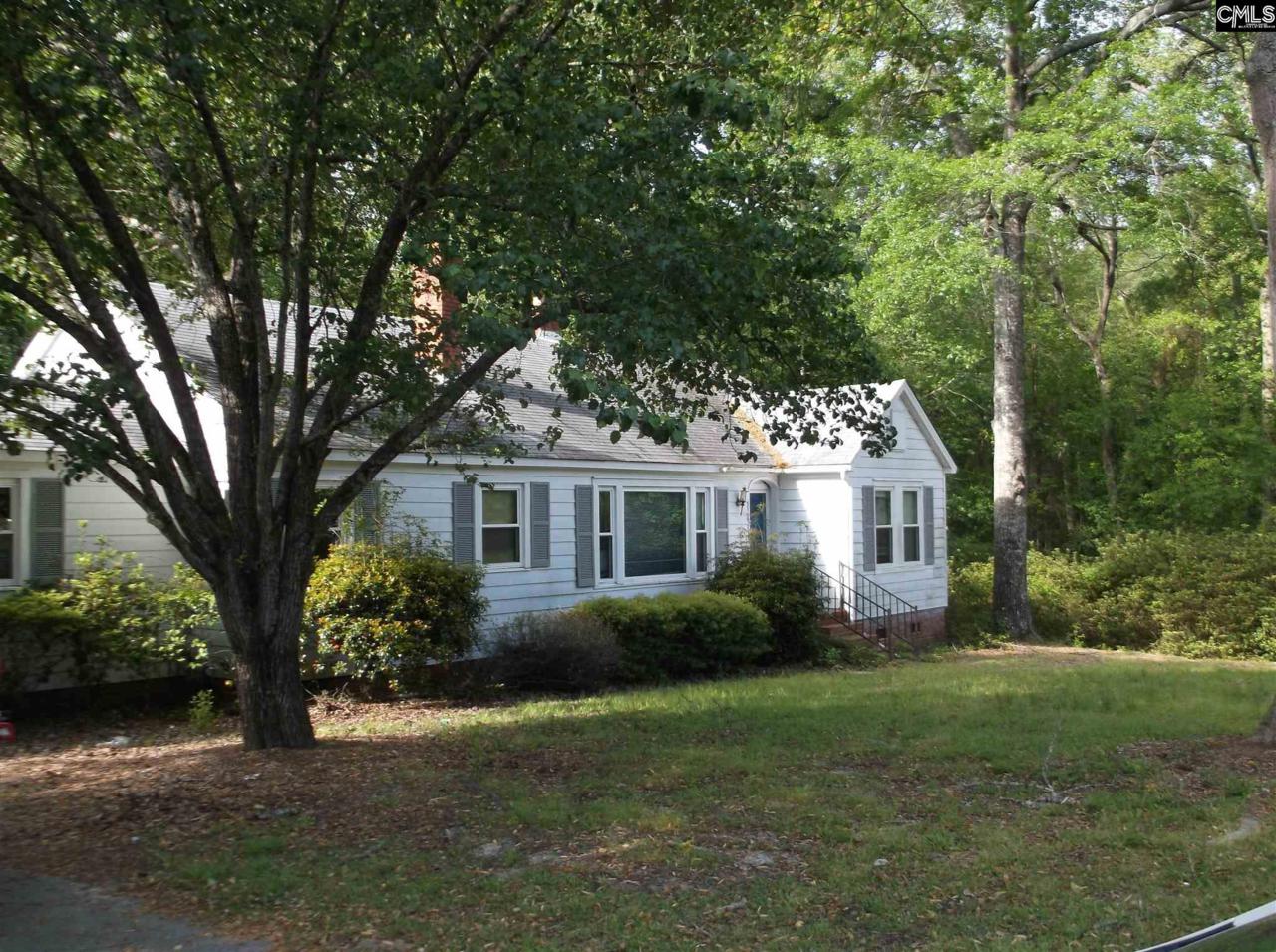 209 Elm Street - Photo 1
