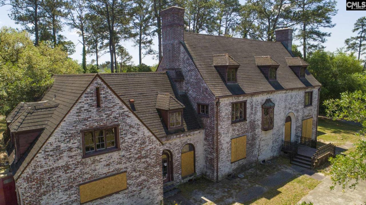 730 Beltline Boulevard - Photo 1