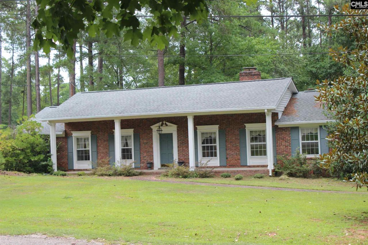203 Carlisle Court - Photo 1