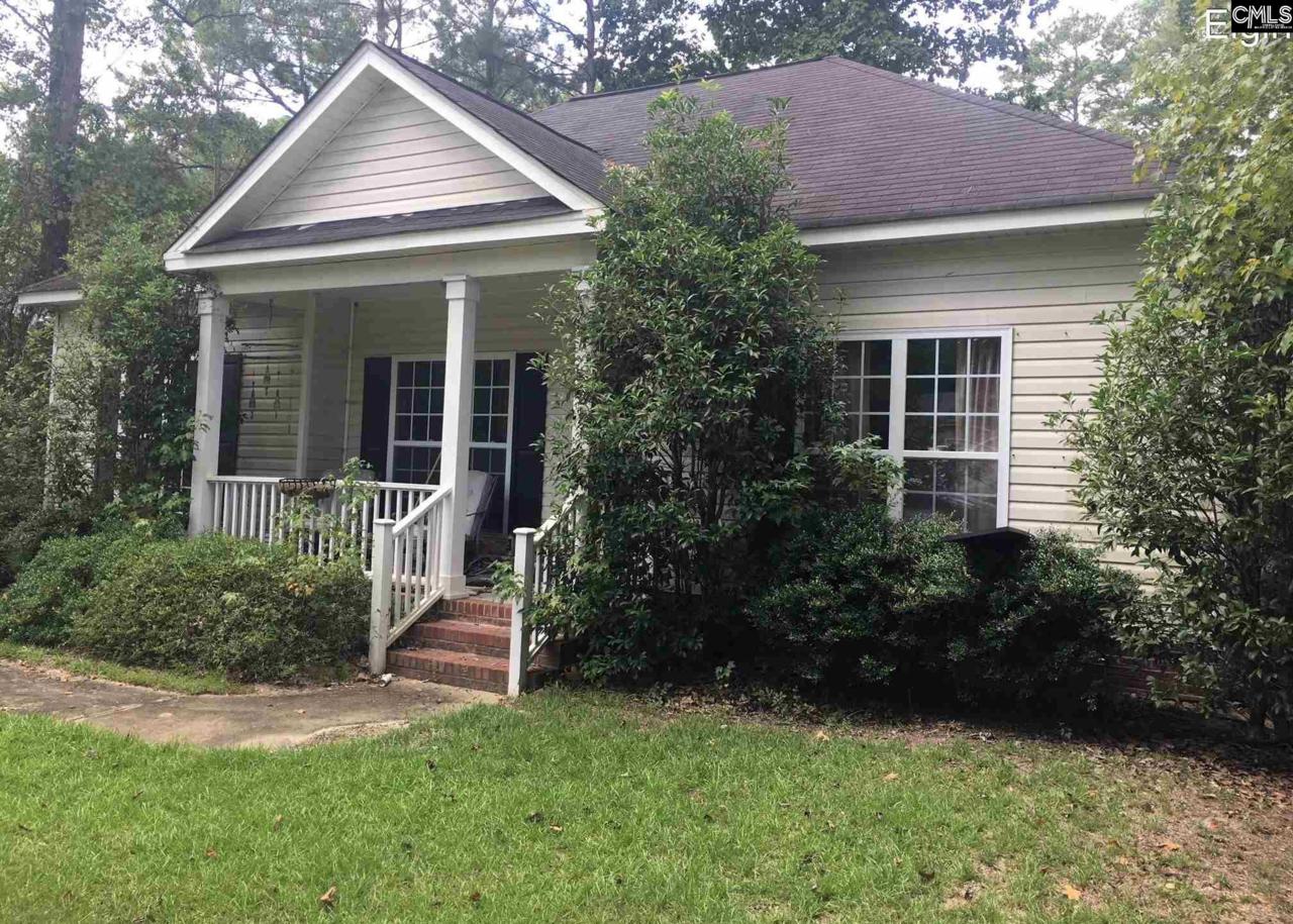 287 Elmwood Boulevard - Photo 1