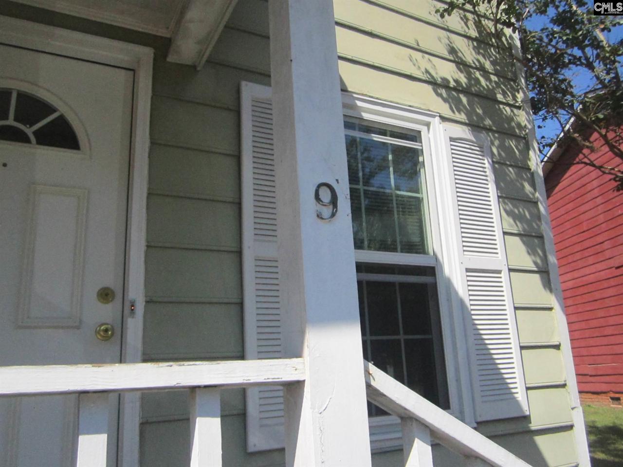 9 Londonderry Square - Photo 1