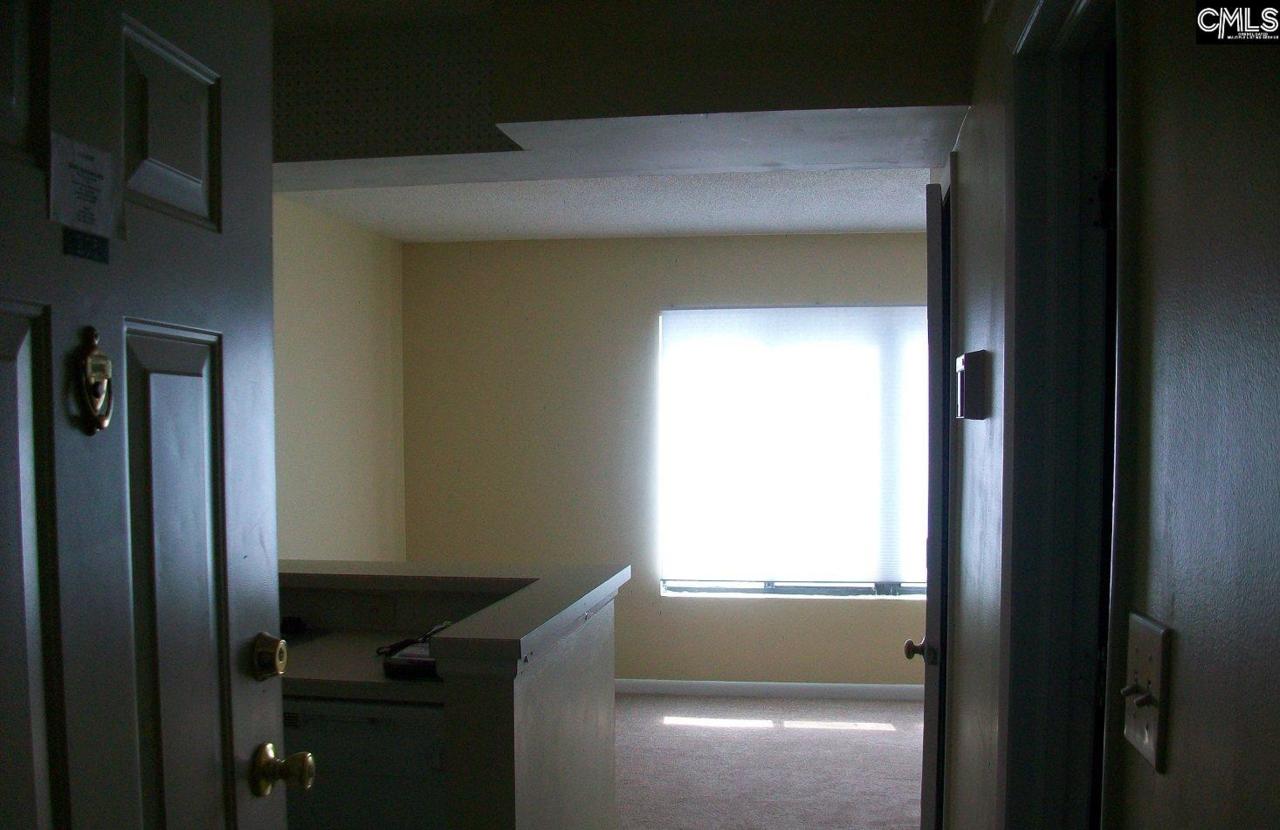 1600 Park Circle #205 - Photo 1