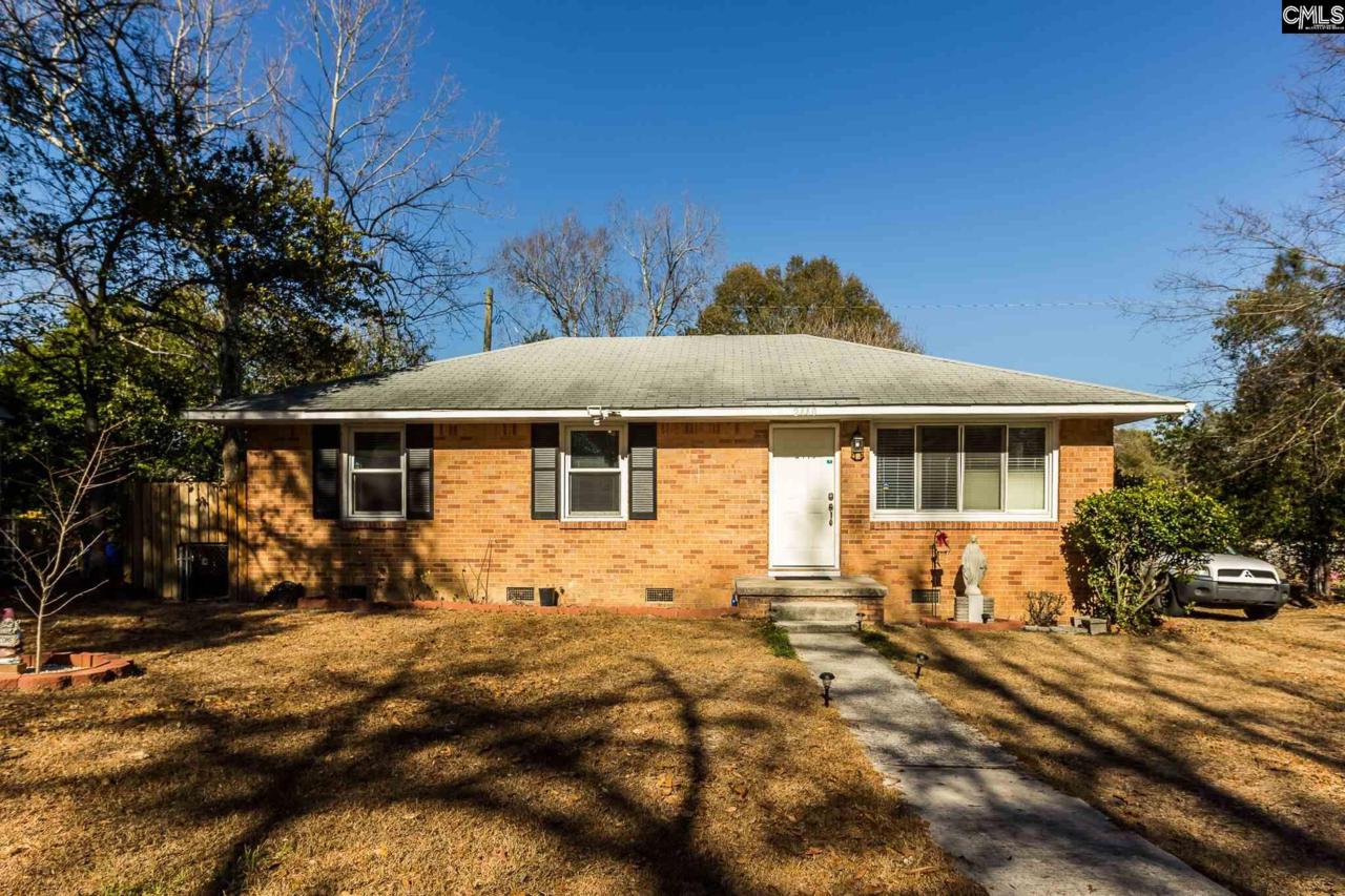 2440 Paxton Street - Photo 1