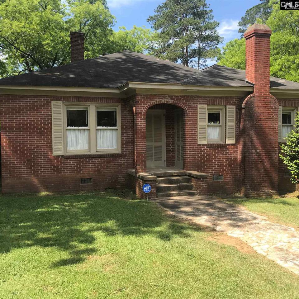 825 Pauline Street - Photo 1