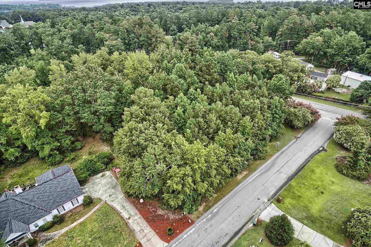 604 Brandon Court - Photo 1