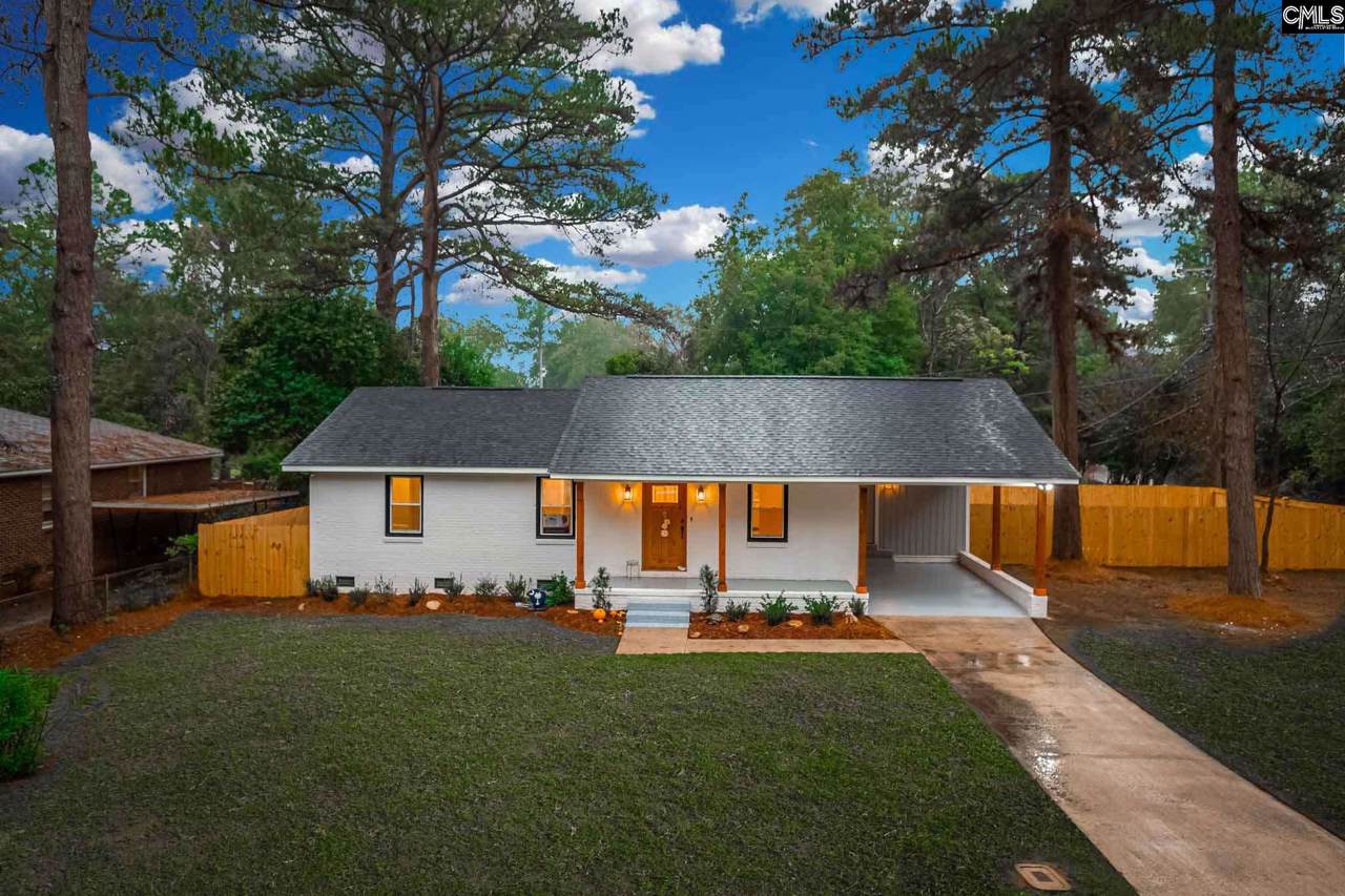 100 Waterford Drive - Photo 1