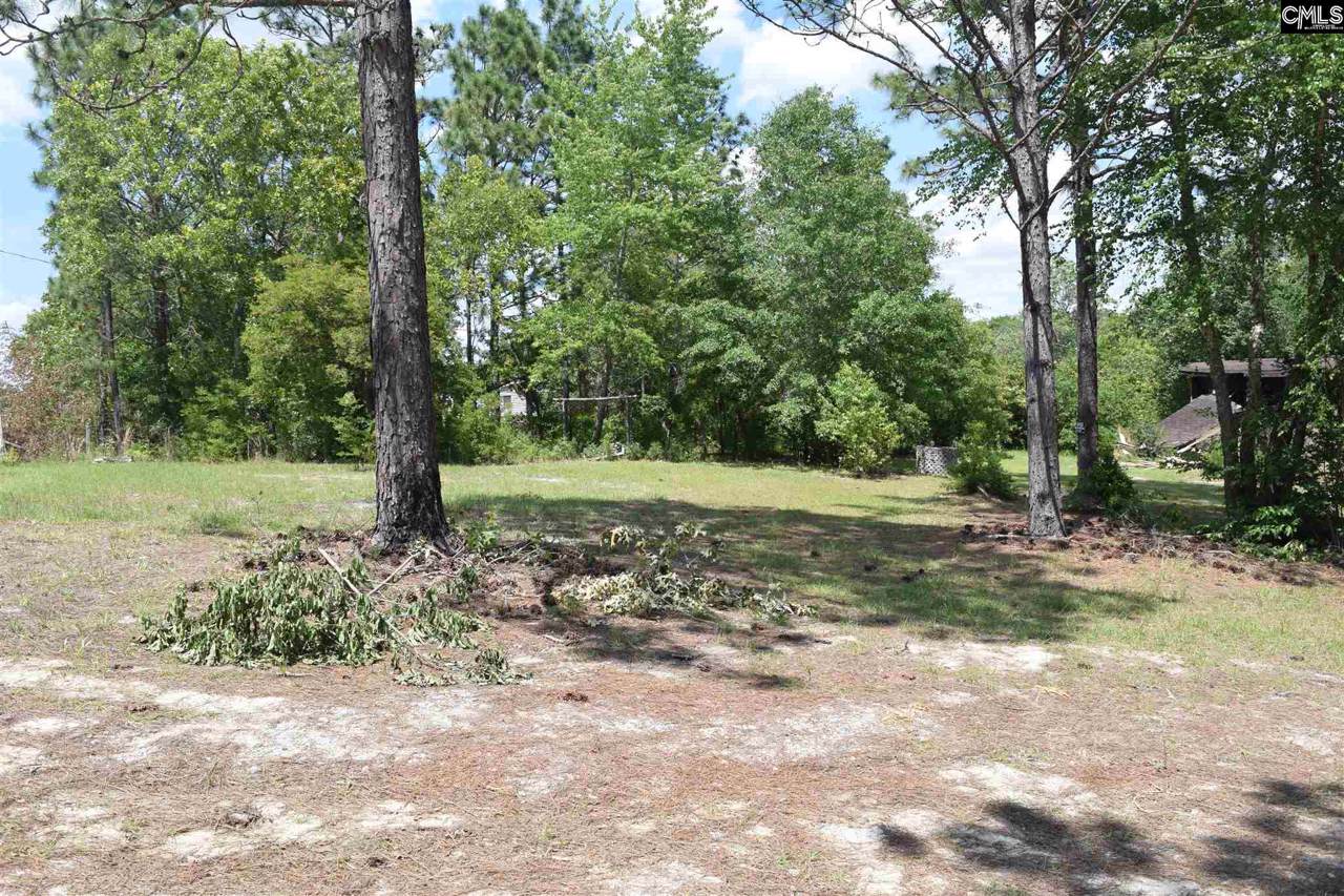 1837 Louise Road - Photo 1