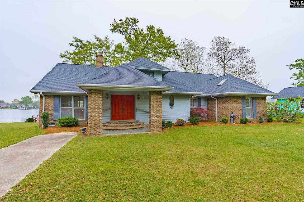1149 Lakeview Drive - Photo 1