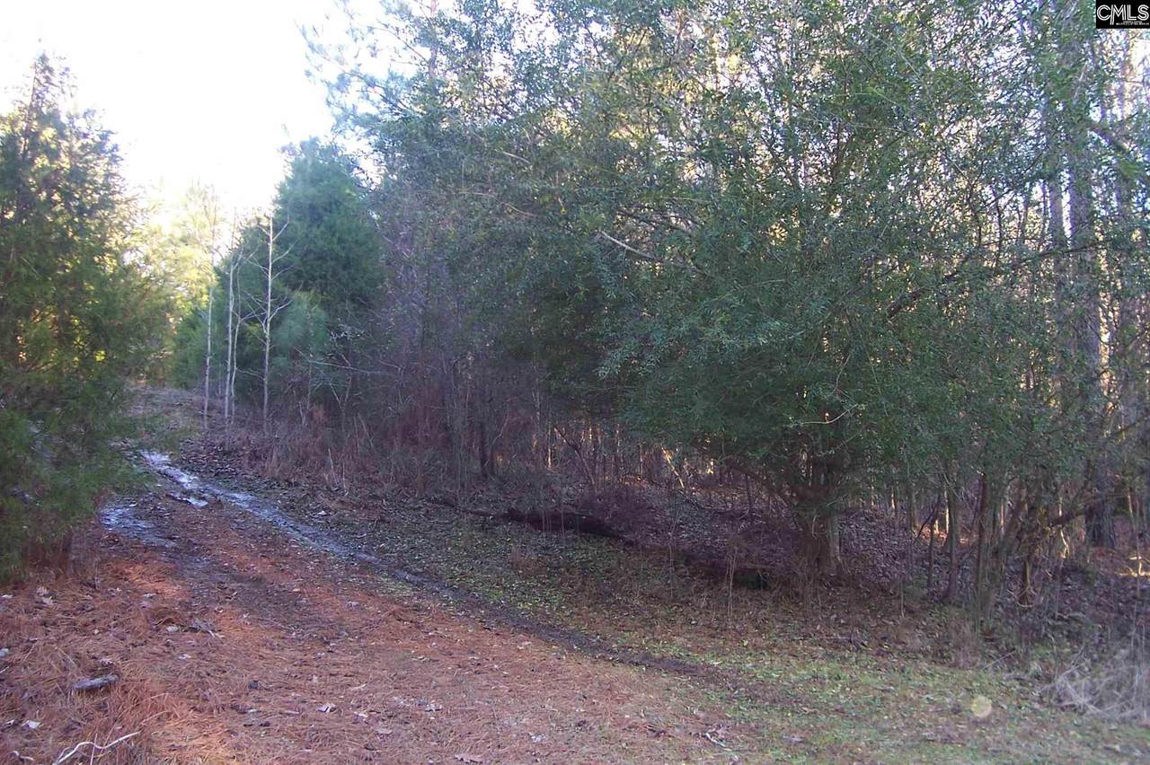 440 Forest Hills Boulevard - Photo 1