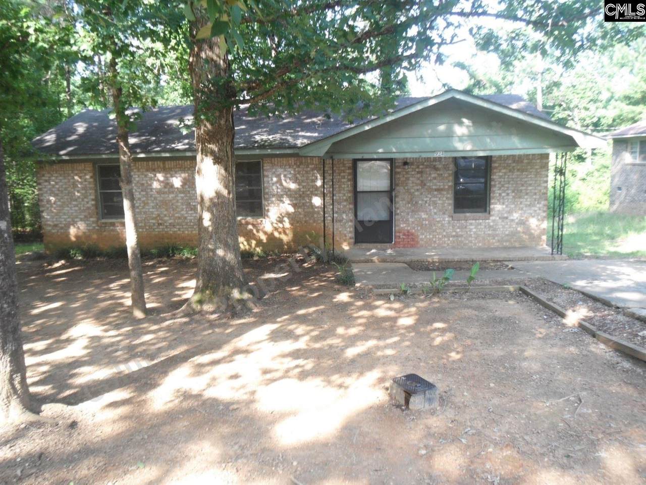 924 Old Oak Drive - Photo 1