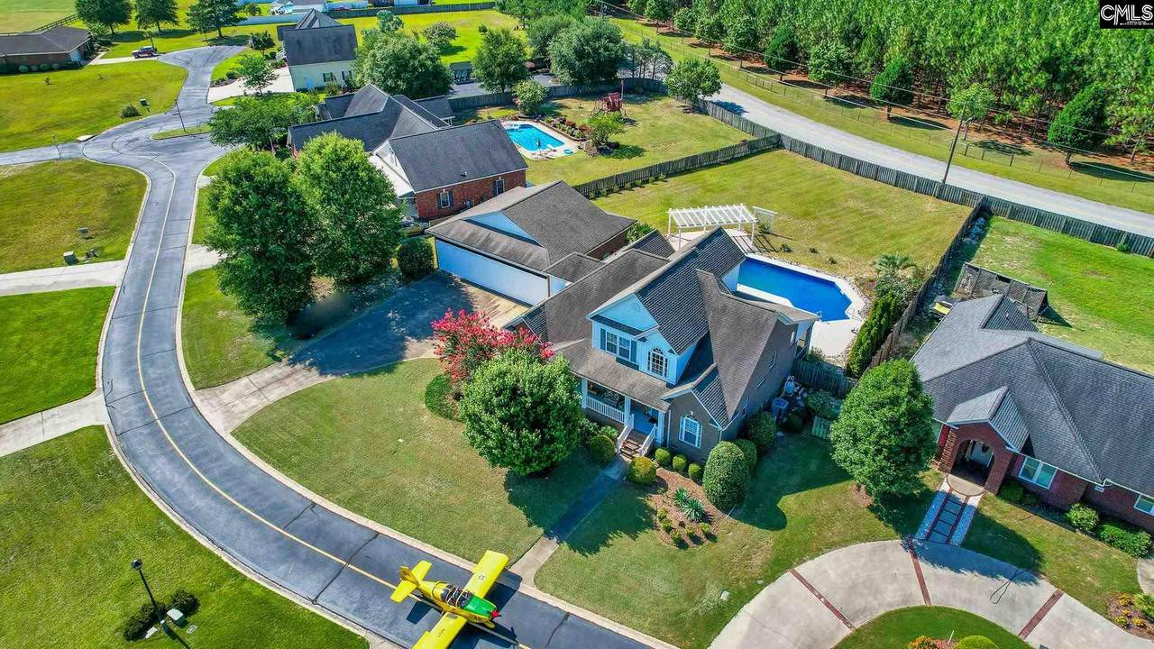 207 Cirrus Lane - Photo 1