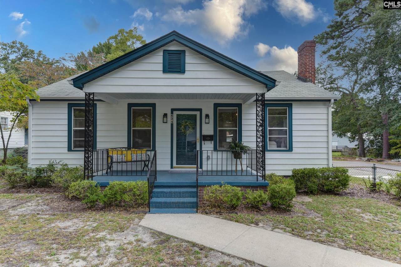 634 B Avenue - Photo 1