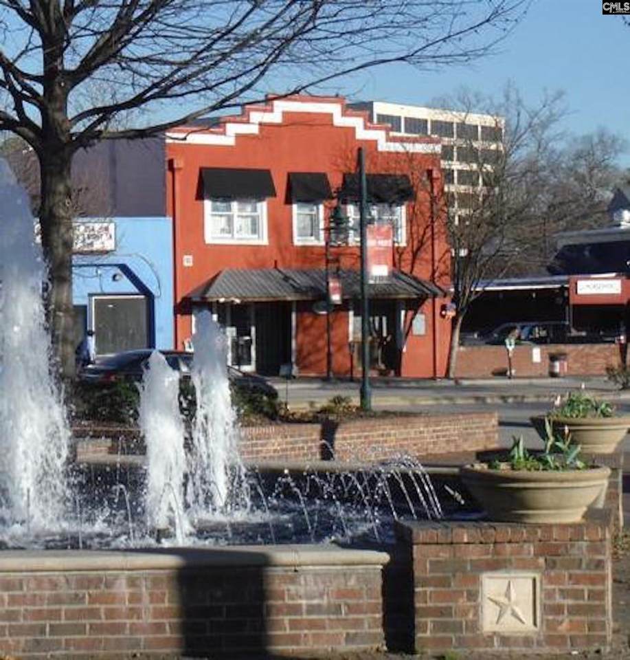 734 Harden - Photo 1