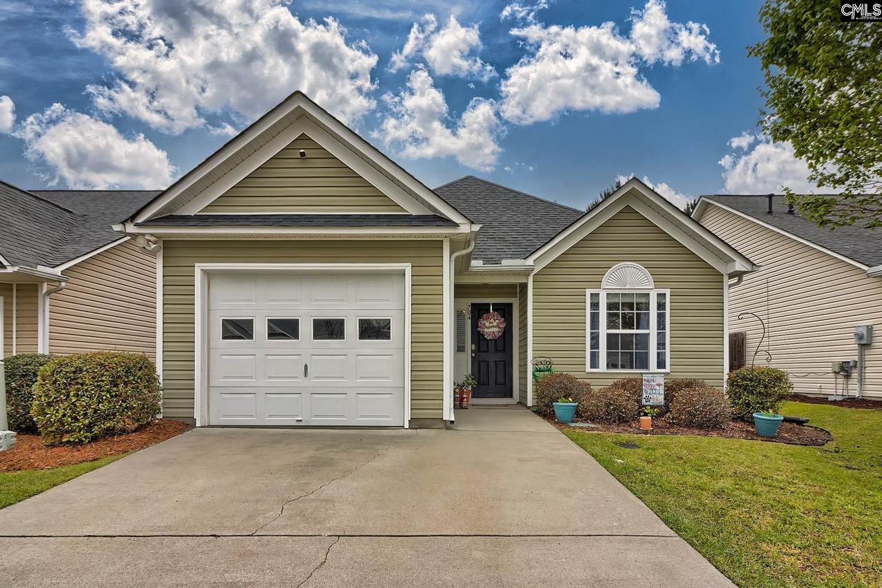 704 Silverbell Court - Photo 1