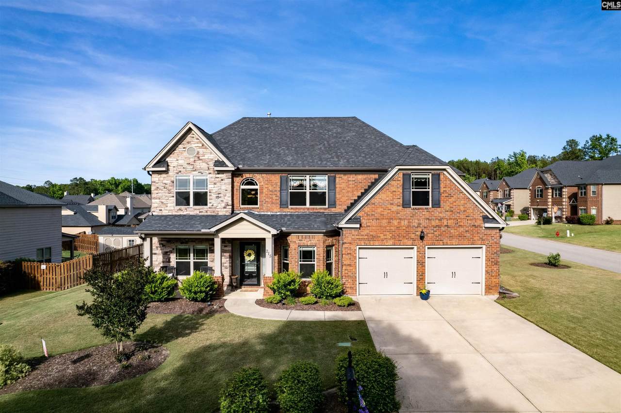 215 Tulip Way - Photo 1