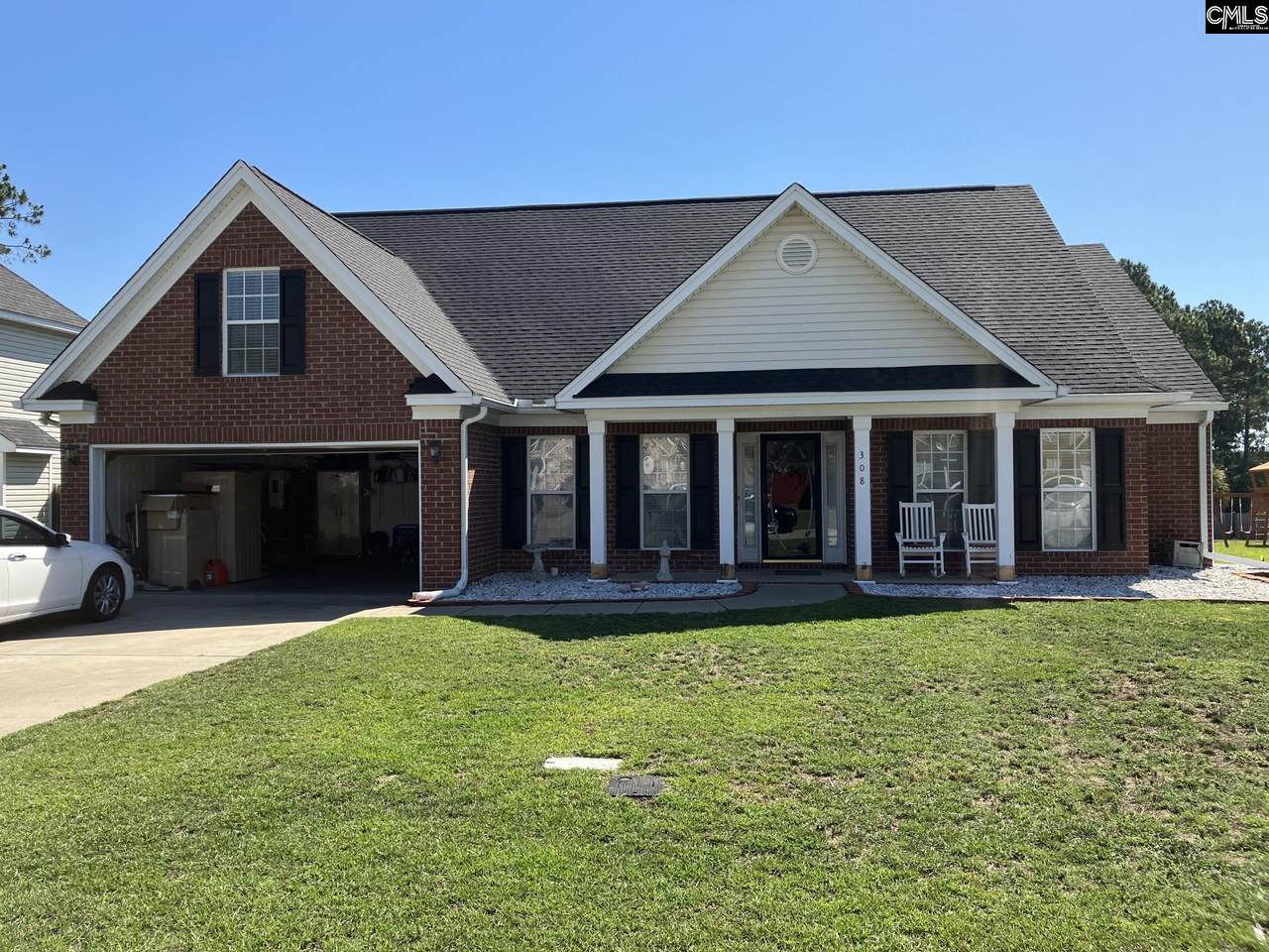 308 Grandview Circle - Photo 1