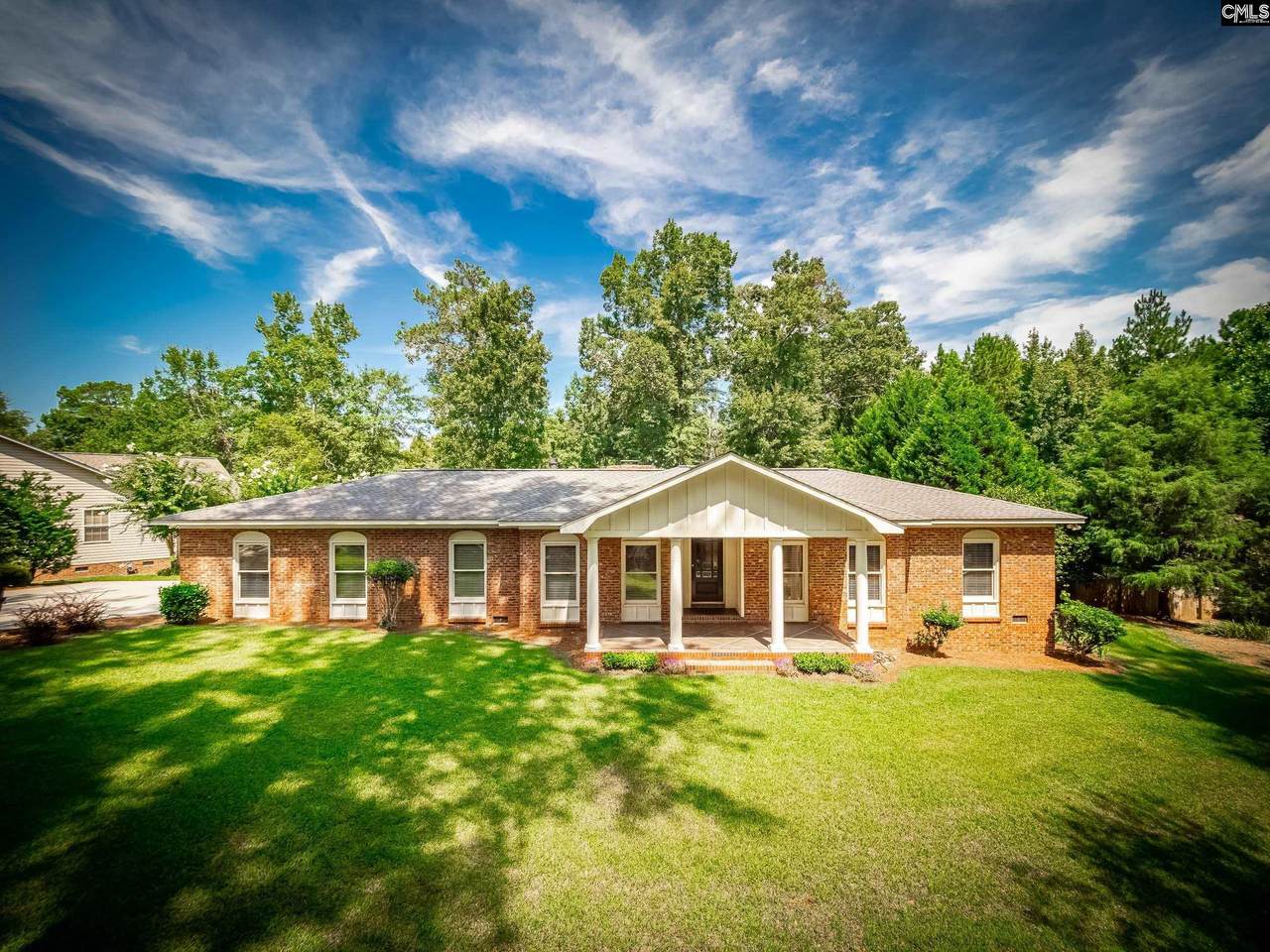 114 Hickory Meadow - Photo 1