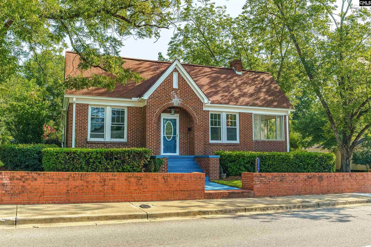 3515 Rosewood Drive - Photo 1