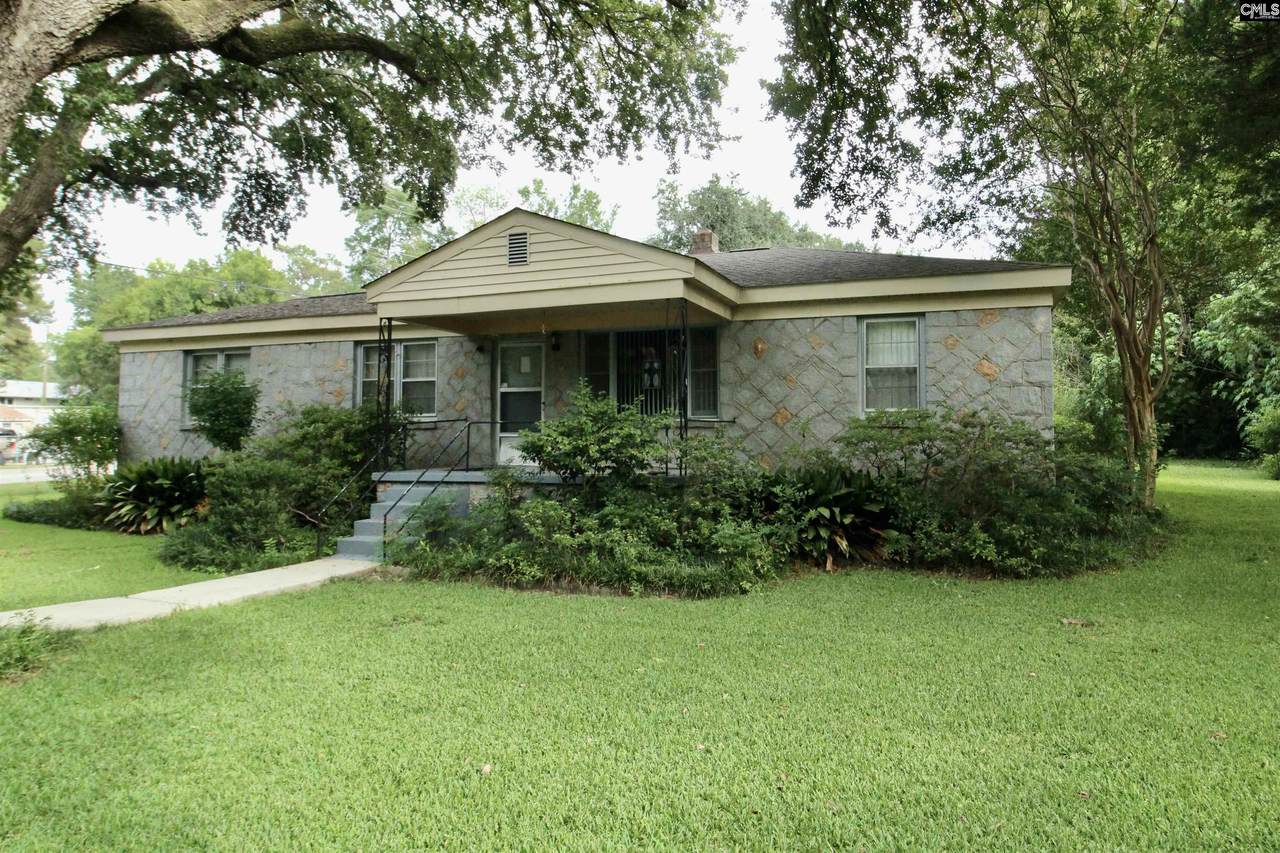 1636 Caroline Drive - Photo 1