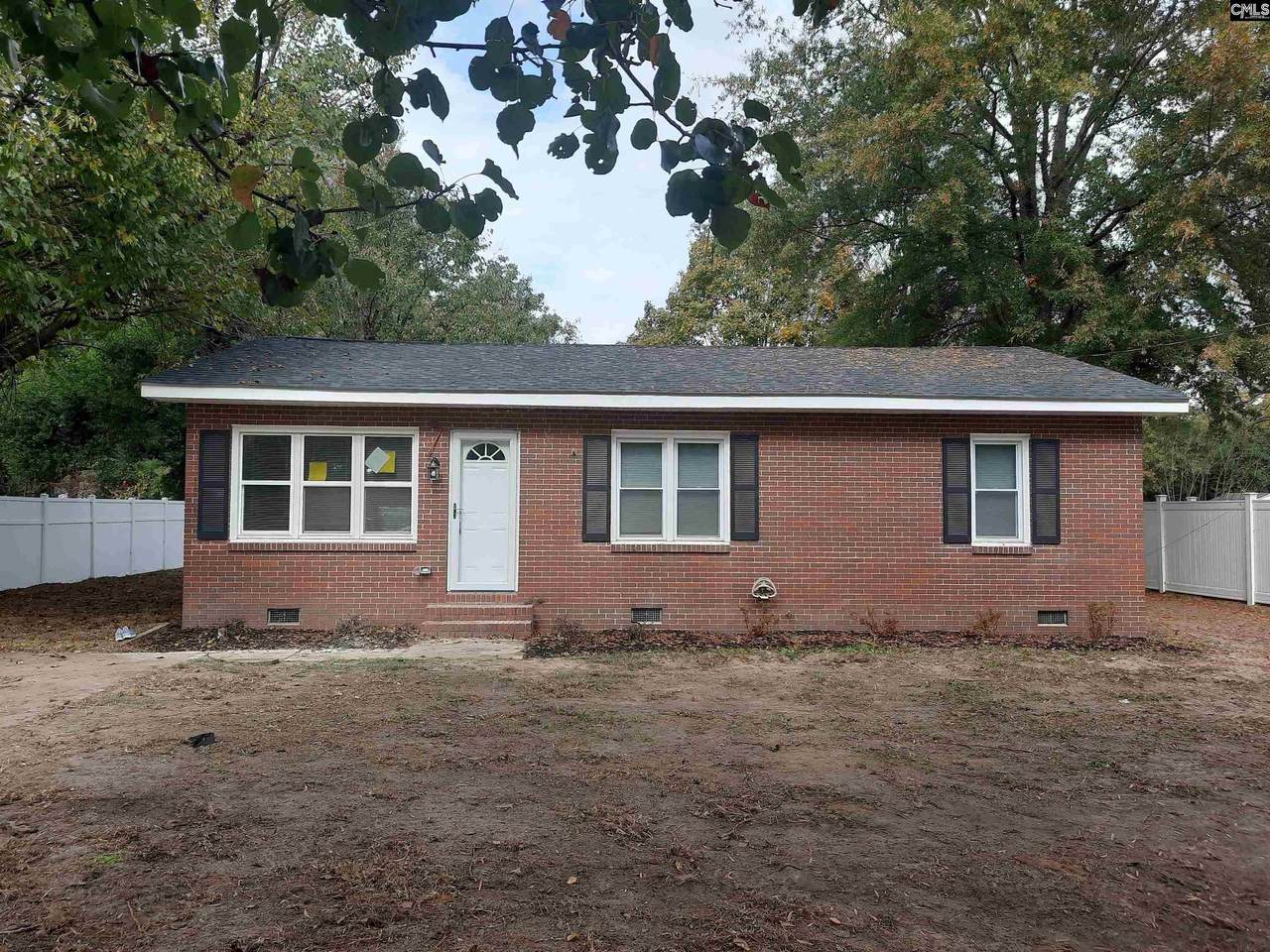 922 Nandina Street - Photo 1