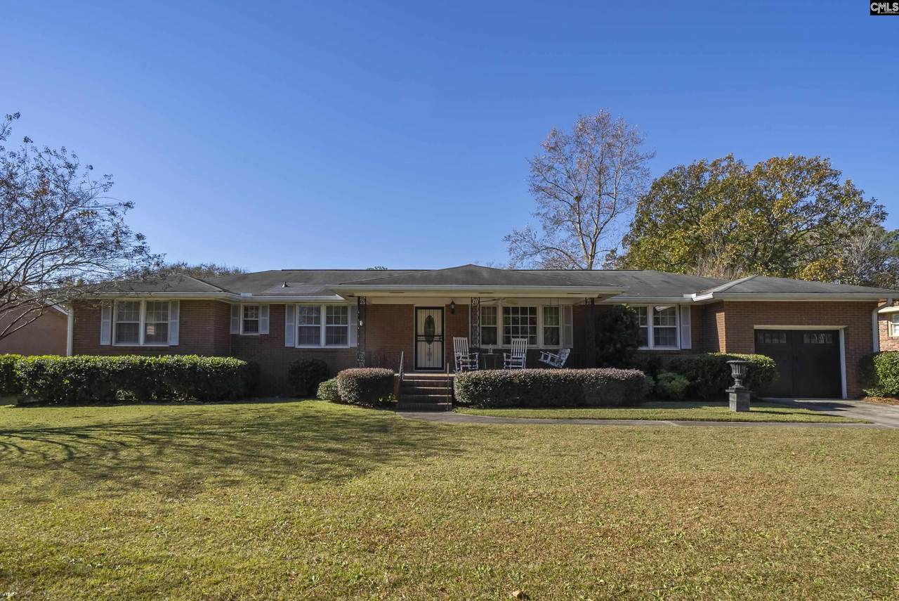 200 Oak Lane - Photo 1