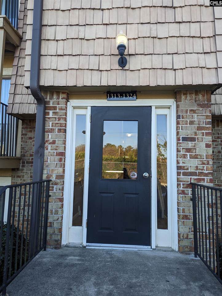 1320 Old Manor Road - Photo 1