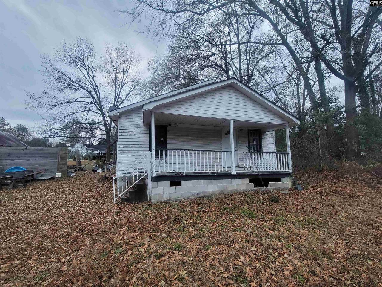 133 Oak Street - Photo 1