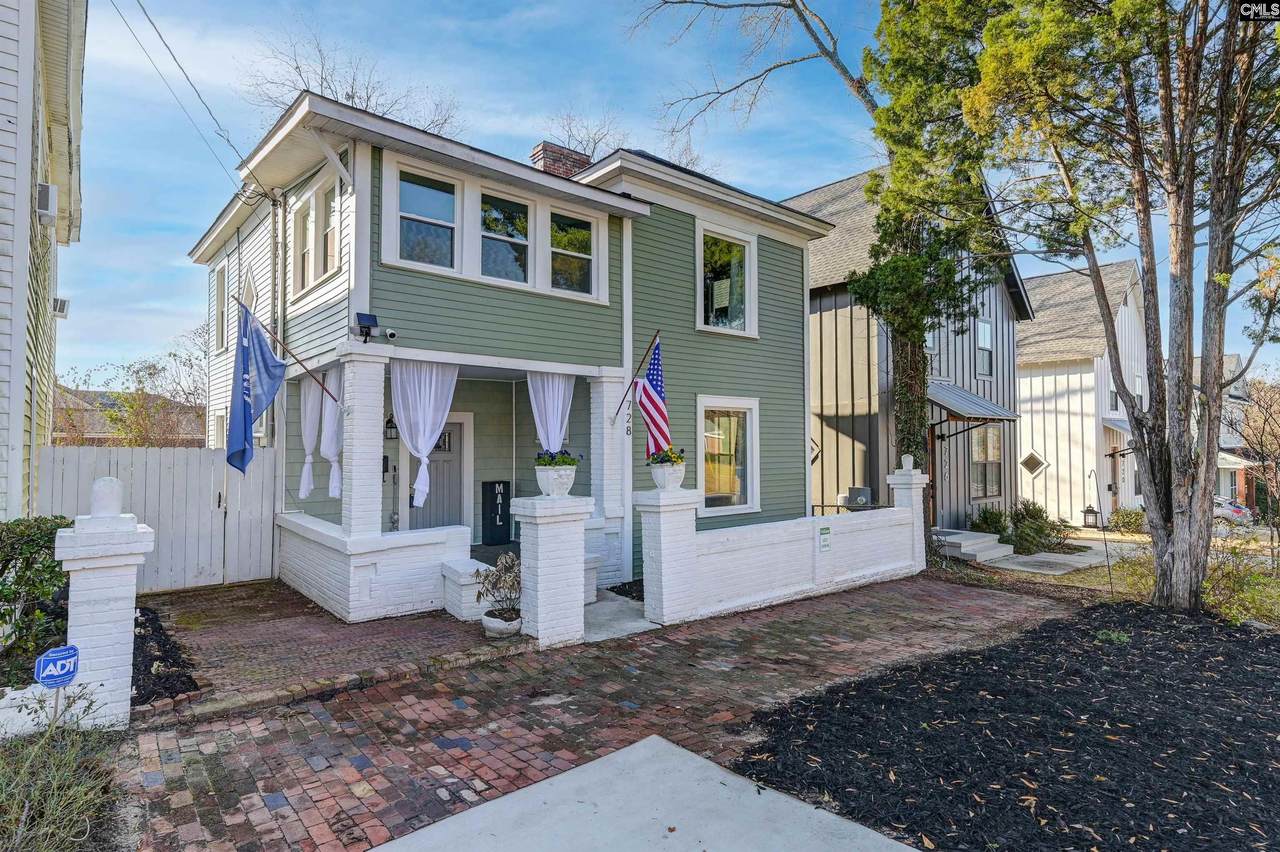 728 Laurel Street - Photo 1