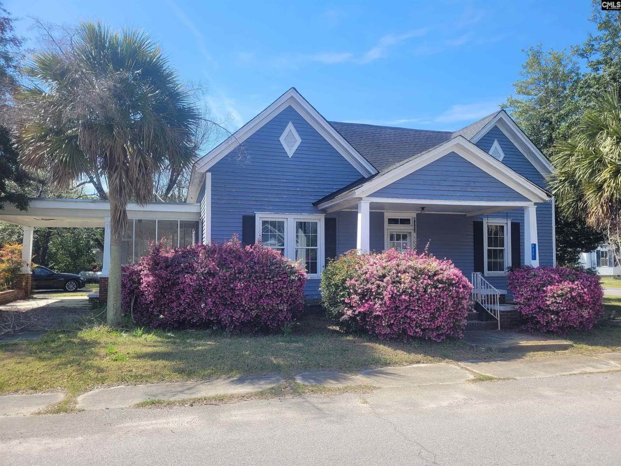 9321 North Road - Photo 1