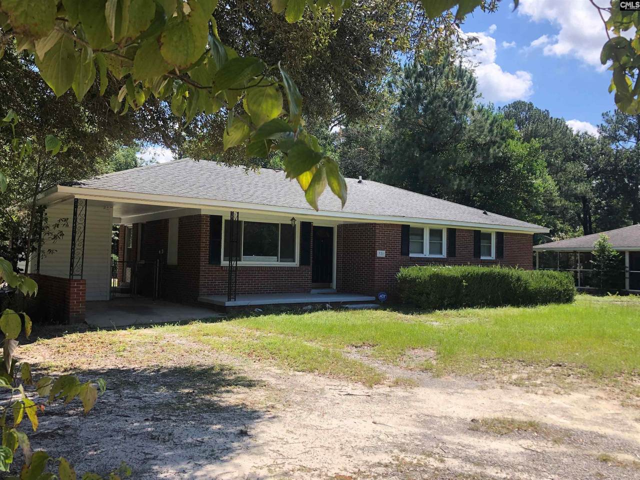 321 Rose Drive - Photo 1