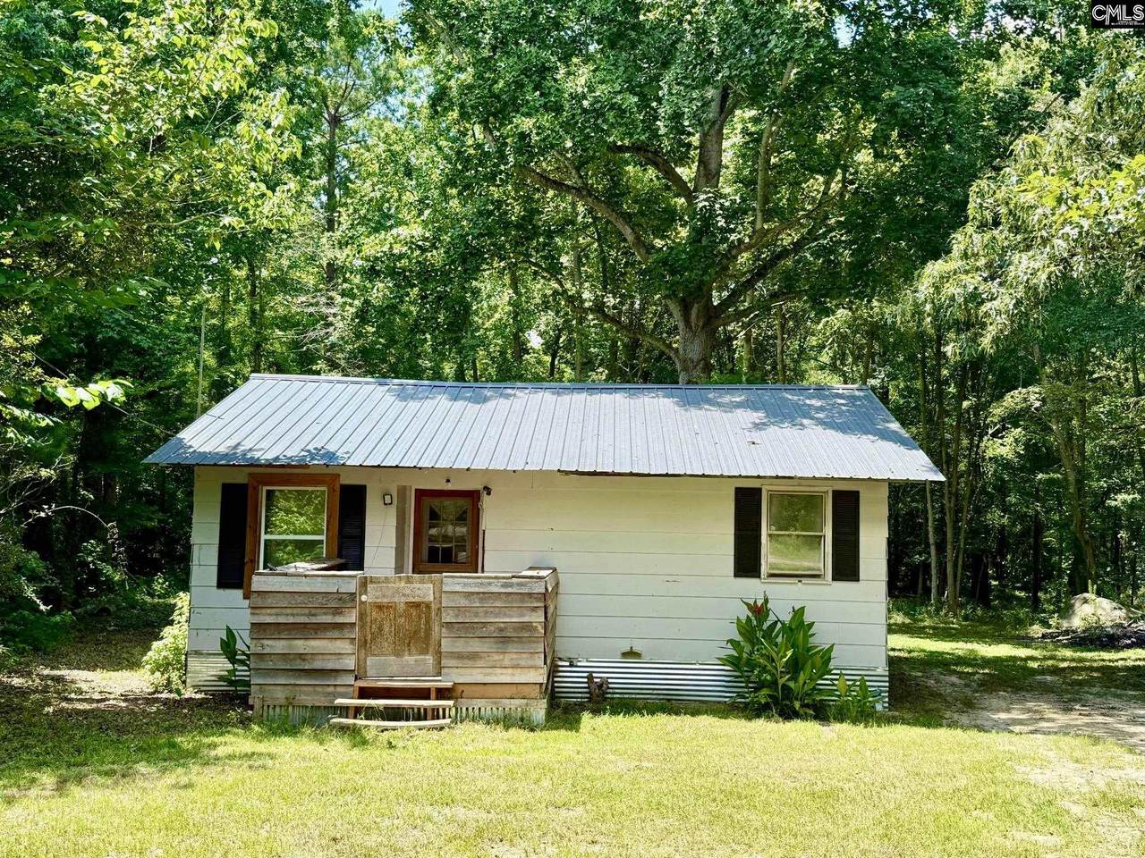 557 Arrowwood Road - Photo 1