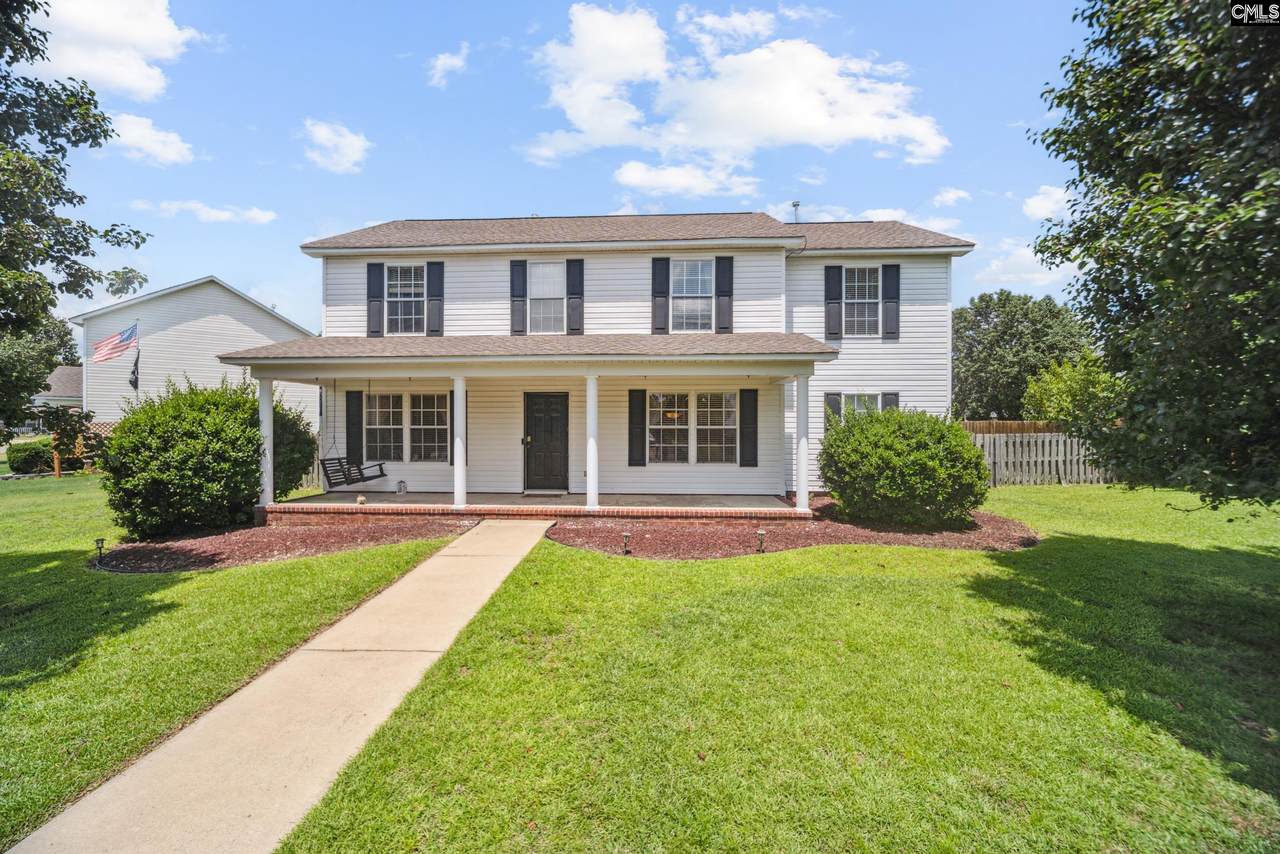 204 Pineclave Circle - Photo 1