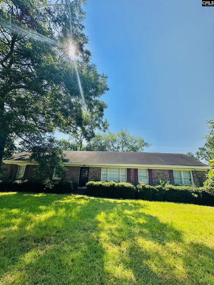 1542 Belleville Road - Photo 1