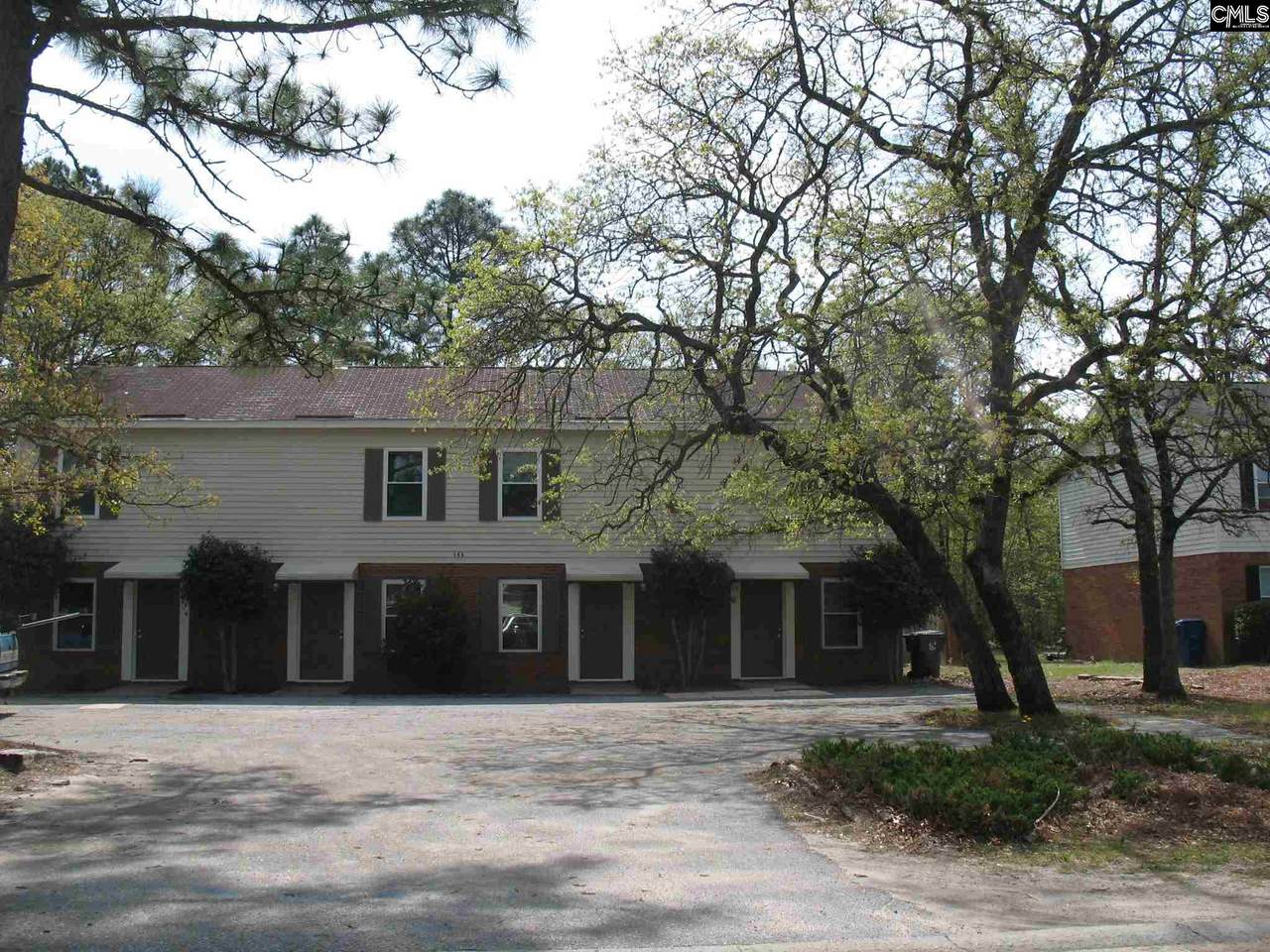 146 Villas Court B - Photo 1
