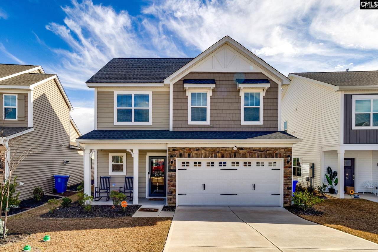 1013 Ashcroft Circle - Photo 1