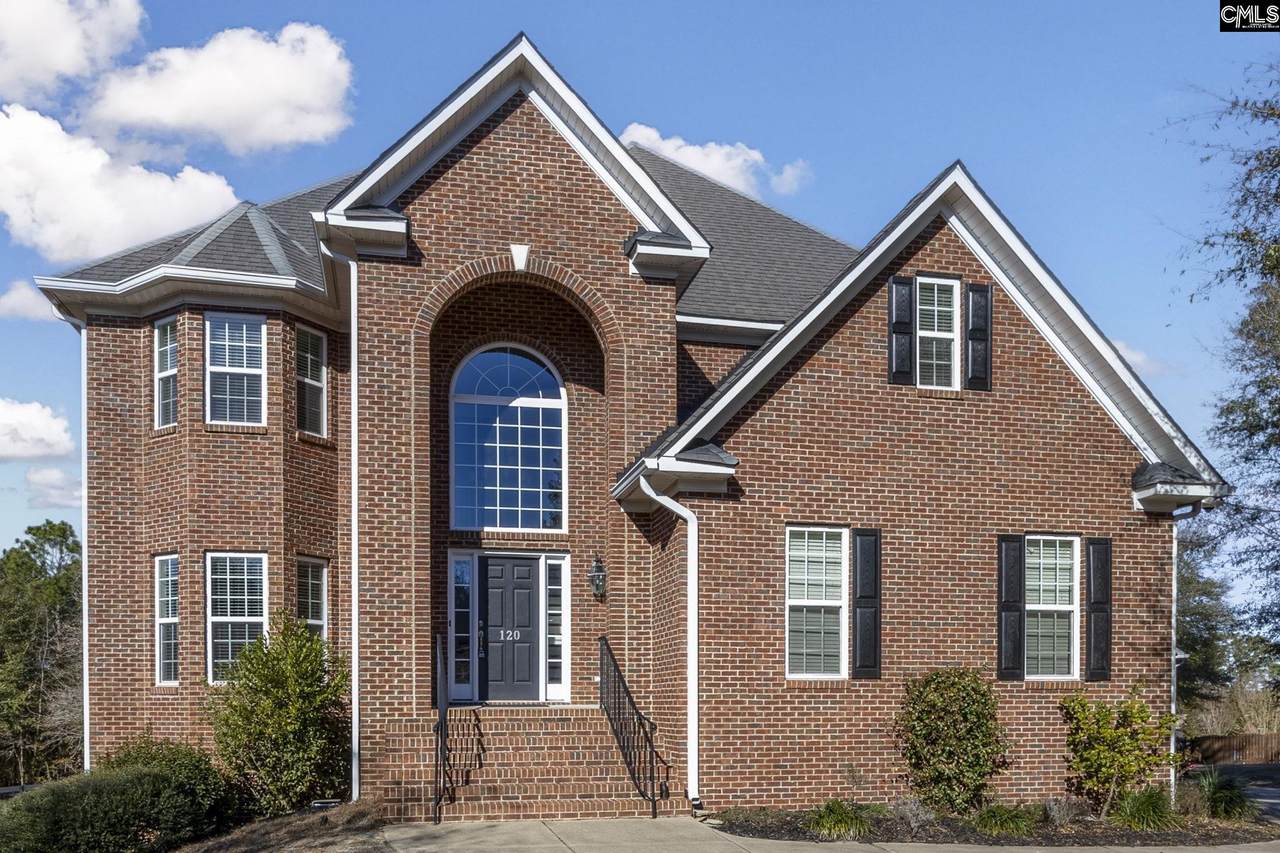 120 Pinehurst Court - Photo 1