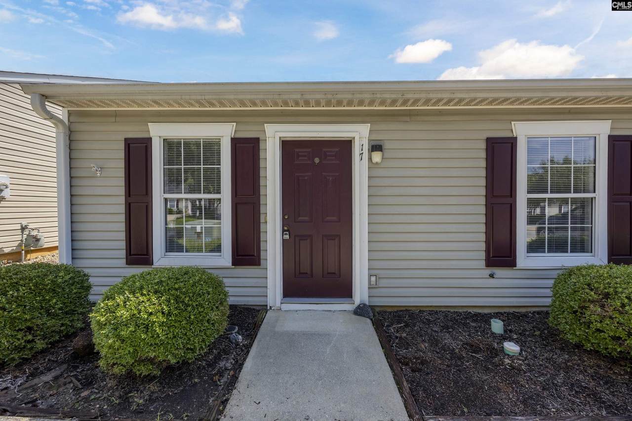 17 Hampton Oaks Place - Photo 1