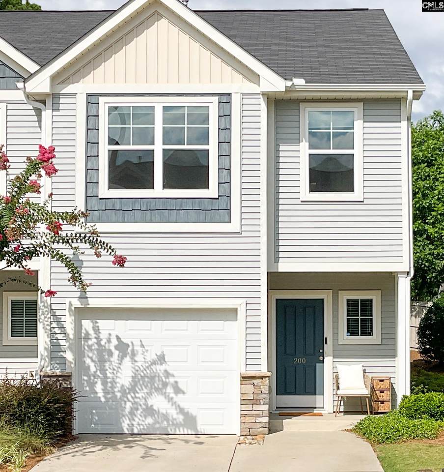 200 Button Willow Street - Photo 1